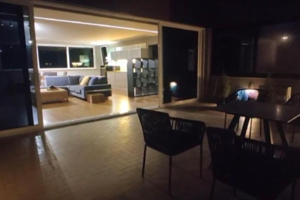 Apartamento Luxury Loft By Boy Patras Exterior foto